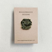 'Be kind' flower enamel pin badge